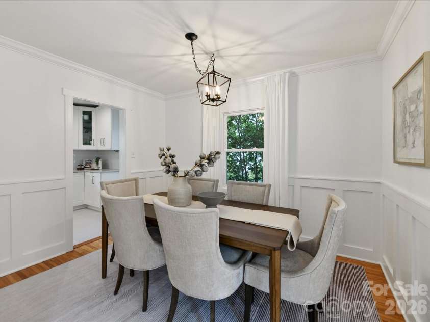 3817 Conway Avenue, Charlotte, NC 28209.  MLS# CAR4370429, YatesRealty ID 14186. 