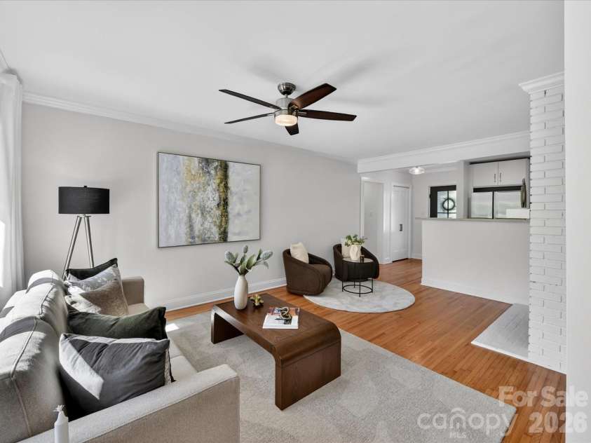3817 Conway Avenue, Charlotte, NC 28209.  MLS# CAR4370429, YatesRealty ID 14186. 