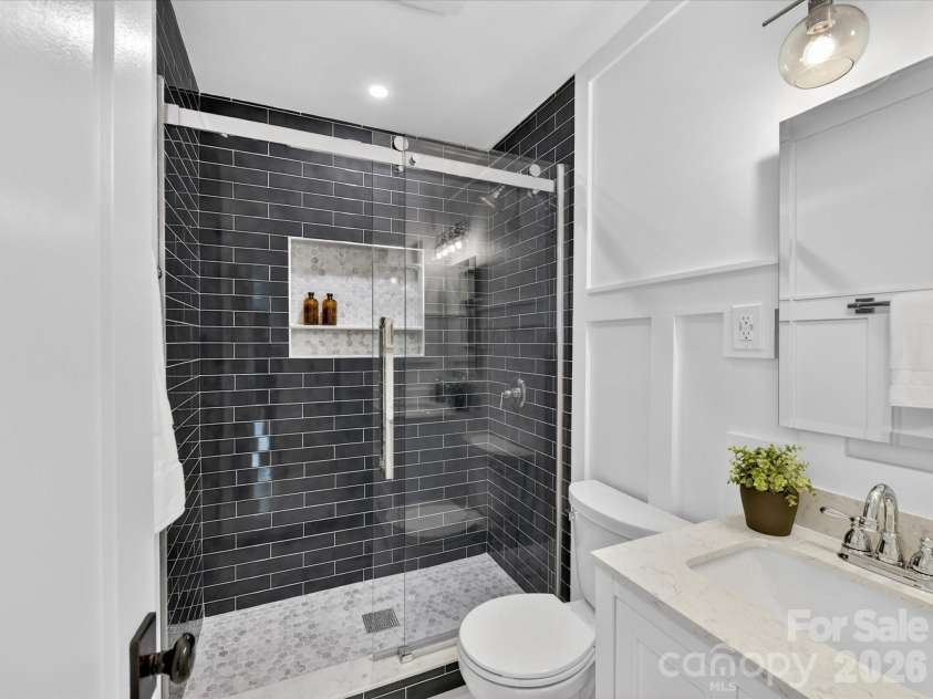 3817 Conway Avenue, Charlotte, NC 28209.  MLS# CAR4370429, YatesRealty ID 14186. 