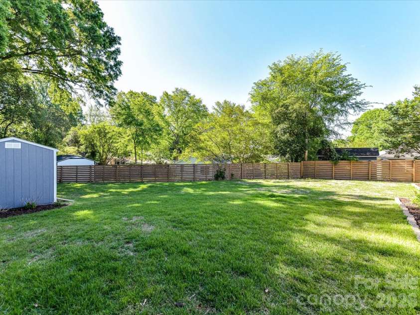 3817 Conway Avenue, Charlotte, NC 28209.  MLS# CAR4370429, YatesRealty ID 14186. 