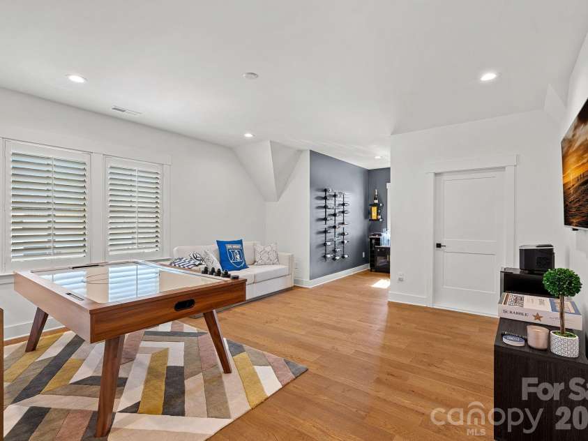 12012 Cambridge Square Drive, Cornelius, NC 28031.  MLS# CAR4357205, YatesRealty ID 14187. 