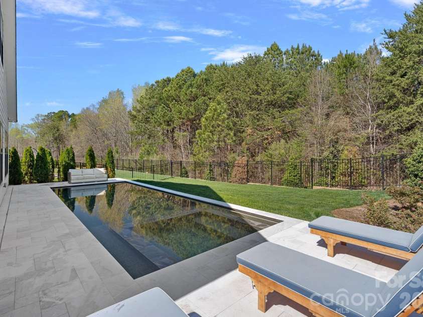 12012 Cambridge Square Drive, Cornelius, NC 28031.  MLS# CAR4357205, YatesRealty ID 14187. 