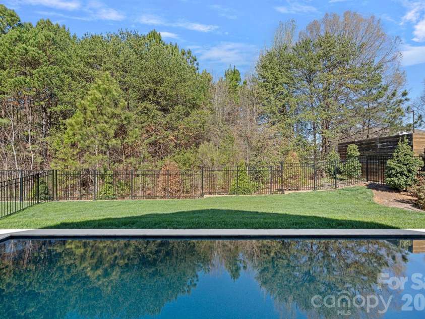 12012 Cambridge Square Drive, Cornelius, NC 28031.  MLS# CAR4357205, YatesRealty ID 14187. 