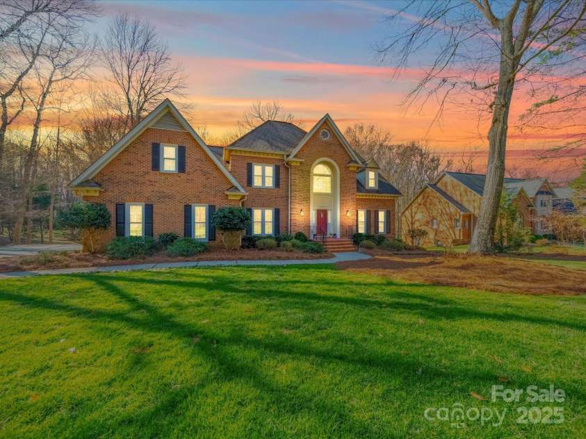 2217 Blue Bell Lane, Charlotte, NC 28270.  MLS# CAR4228161, YatesRealty ID 1419. 