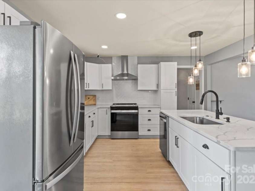 135 Mcshag Drive, Kannapolis, NC 28081.  MLS# CAR4251562, YatesRealty ID 14191. 