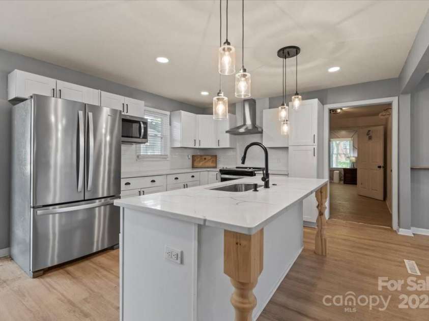 135 Mcshag Drive, Kannapolis, NC 28081.  MLS# CAR4251562, YatesRealty ID 14191. 