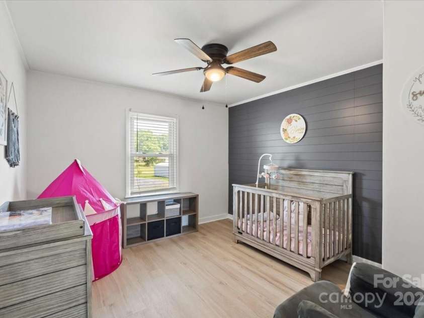 135 Mcshag Drive, Kannapolis, NC 28081.  MLS# CAR4251562, YatesRealty ID 14191. 