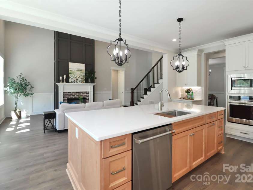 4265 Candlewood Drive, Sherrills Ford, NC 28673.  MLS# CAR4325234, YatesRealty ID 14192. 