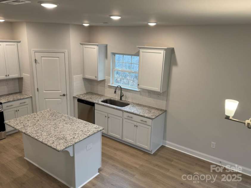 145 High Rock Court, Statesville, NC 28677.  MLS# CAR4233113, YatesRealty ID 14193. 