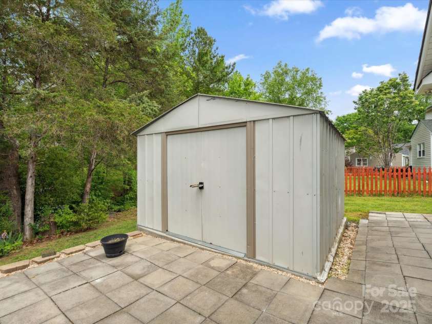 1280 Willowbreeze Court, Concord, NC 28025.  MLS# CAR4247780, YatesRealty ID 14194. 