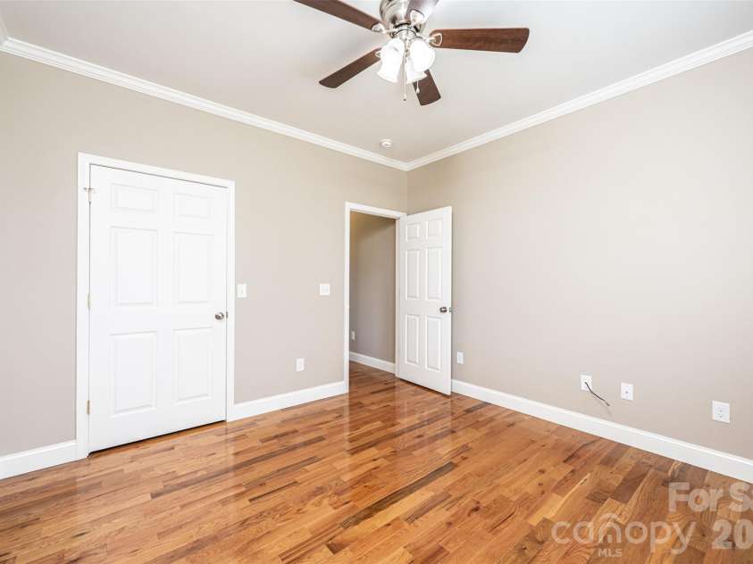 379 Horseshoe Bend Road, Hudson, NC 28638.  MLS# CAR4370596, YatesRealty ID 14194. 