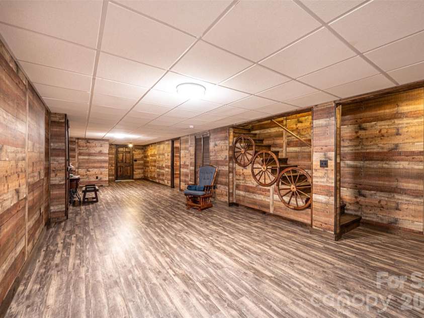 379 Horseshoe Bend Road, Hudson, NC 28638.  MLS# CAR4370596, YatesRealty ID 14194. 