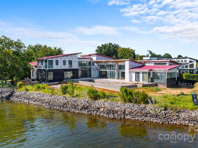 22554 John Gamble Road, Cornelius, NC 28031.  MLS# CAR4259378, YatesRealty ID 14195. 