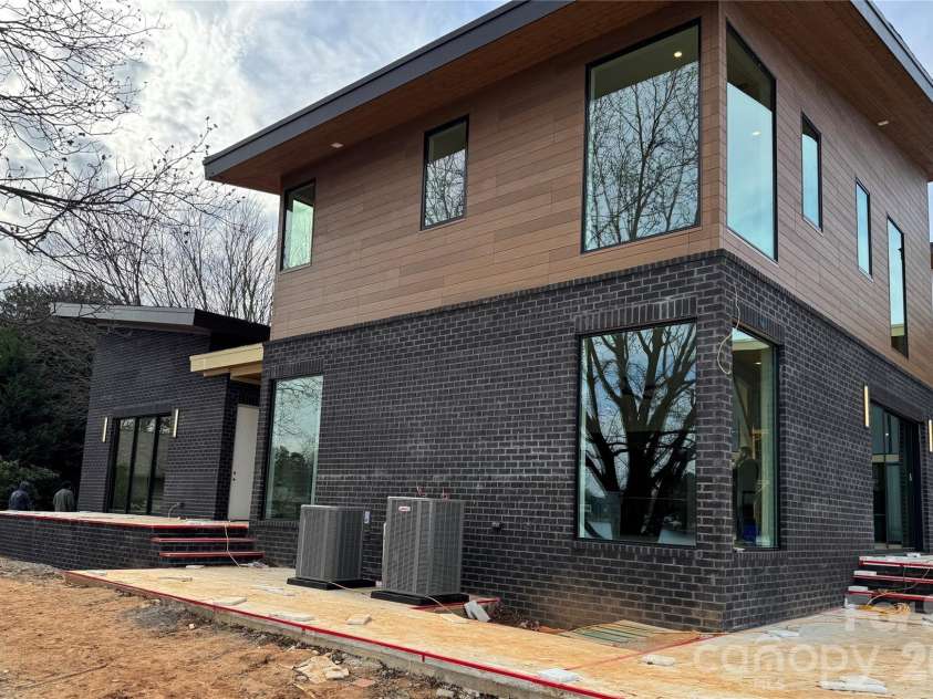 22554 John Gamble Road, Cornelius, NC 28031.  MLS# CAR4259378, YatesRealty ID 14195. 