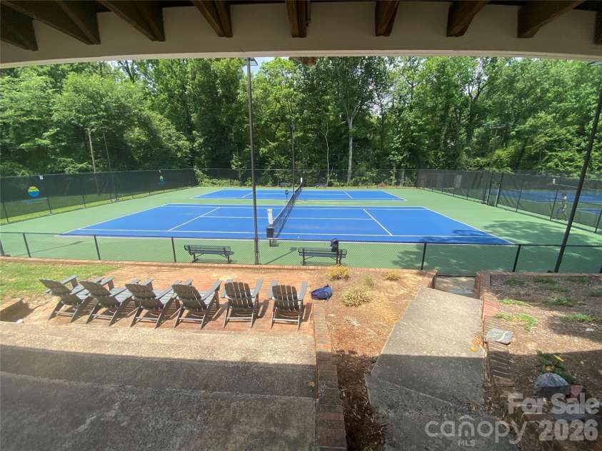 3316 Johnny Cake Lane, Charlotte, NC 28226.  MLS# CAR4366685, YatesRealty ID 14195. 