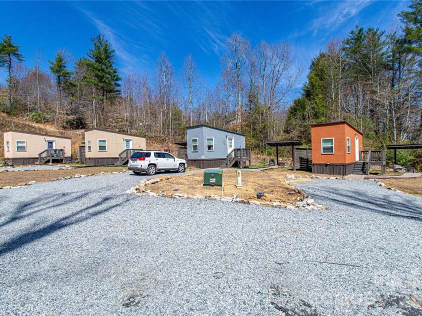 20, 30, 40, 50 Stardust Way, Brevard, NC 28712.  MLS# CAR4364280, YatesRealty ID 14196. 