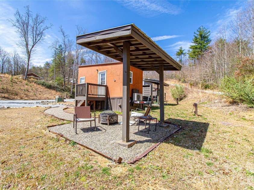 20, 30, 40, 50 Stardust Way, Brevard, NC 28712.  MLS# CAR4364280, YatesRealty ID 14196. 