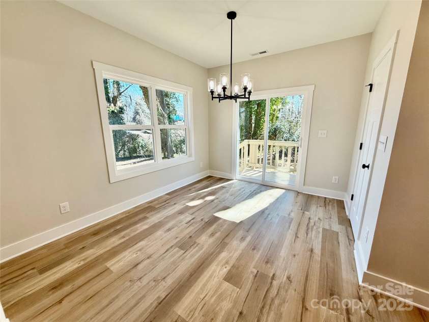 613 Granite Avenue, Gastonia, NC 28052.  MLS# CAR4226626, YatesRealty ID 14197. 