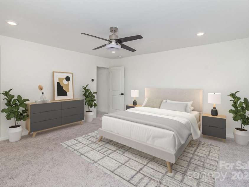 5013 Dunsford Drive, Denver, NC 28037.  MLS# CAR4235751, YatesRealty ID 14198. Virtually Staged Primary Bedroom