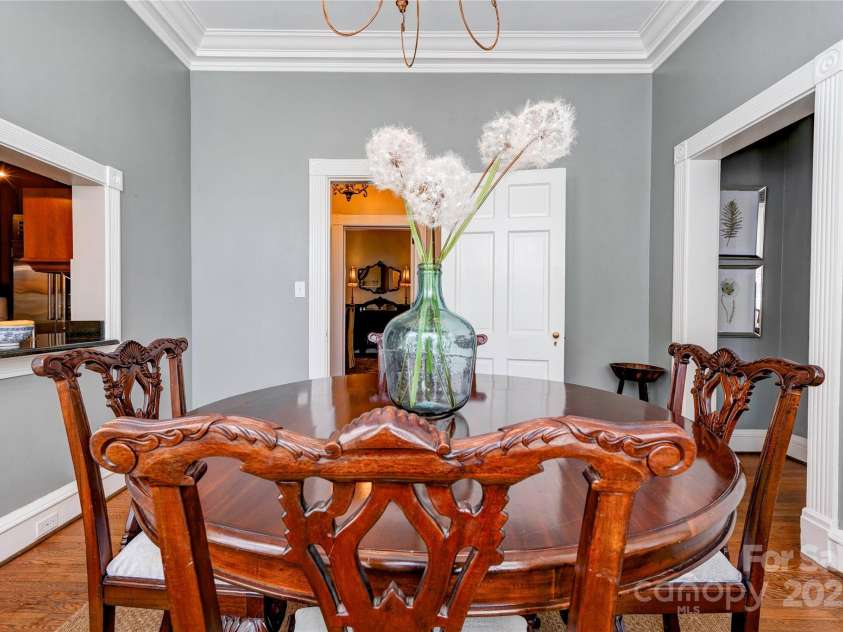 110 Gaston Street, Kings Mountain, NC 28086.  MLS# CAR4273043, YatesRealty ID 142. Breakfast Nook