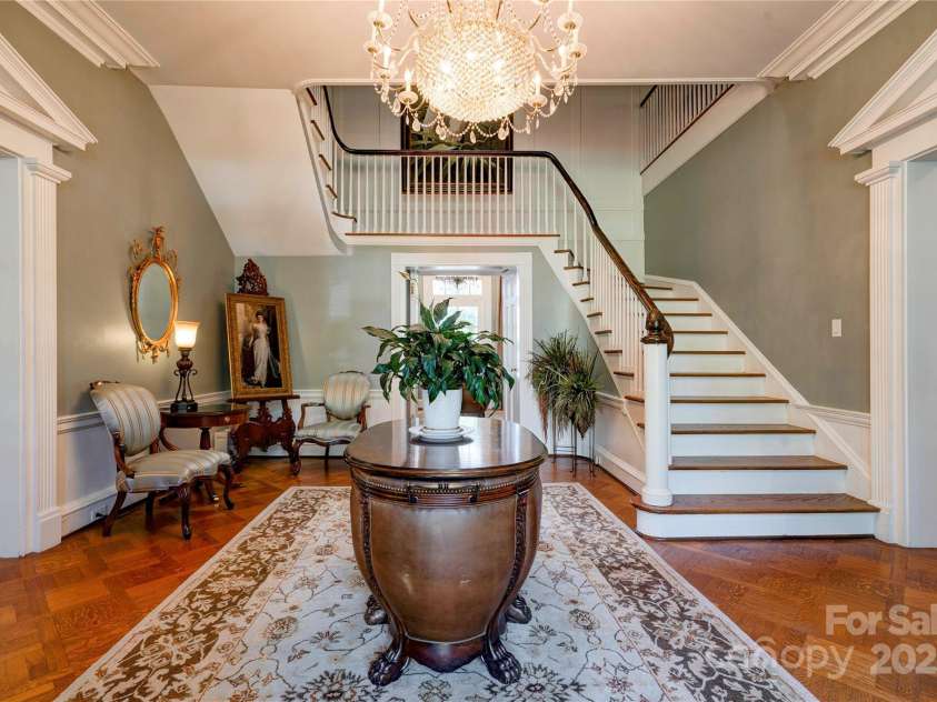 110 Gaston Street, Kings Mountain, NC 28086.  MLS# CAR4273043, YatesRealty ID 142. Foyer