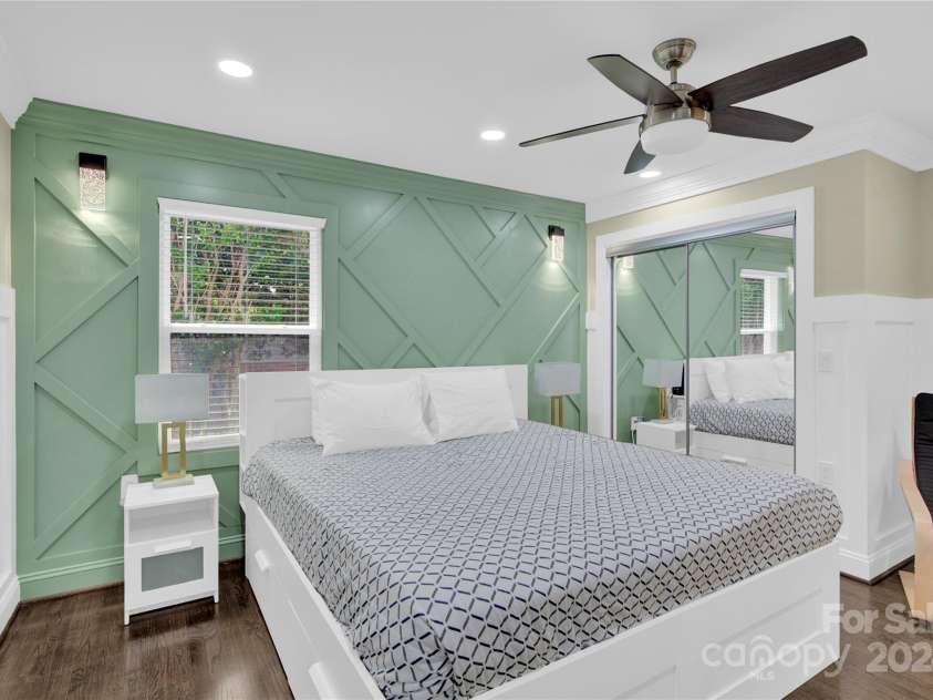 6639 Ronda Avenue, Charlotte, NC 28211.  MLS# CAR4160610, YatesRealty ID 142. 