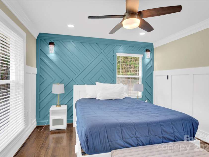 6639 Ronda Avenue, Charlotte, NC 28211.  MLS# CAR4160610, YatesRealty ID 142. 