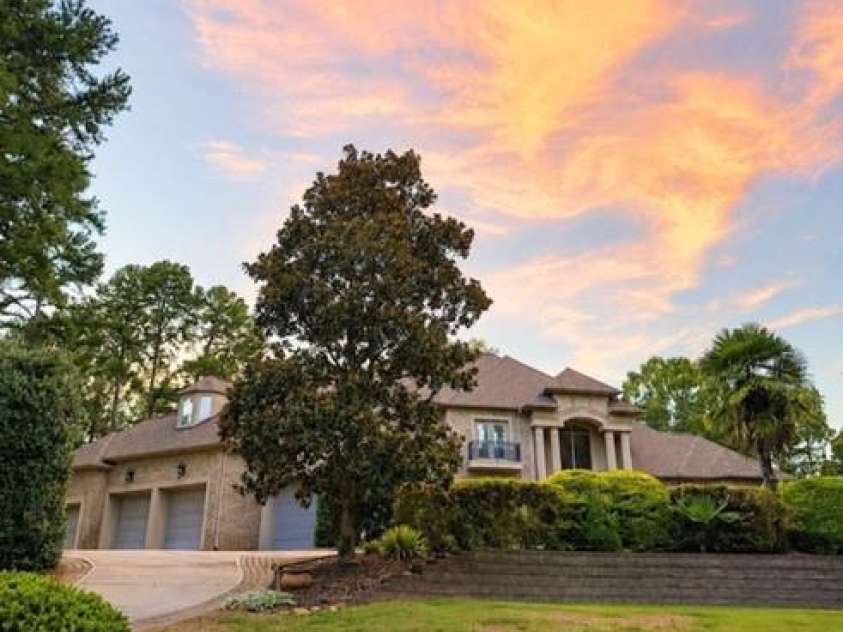 1405 Saratoga Woods Drive, Waxhaw, NC 28173.  MLS# CAR4361312, YatesRealty ID 14200. 