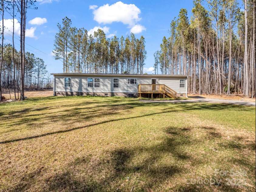 810 Tiney Road, Ellenboro, NC 28040.  MLS# CAR4229158, YatesRealty ID 14200. 