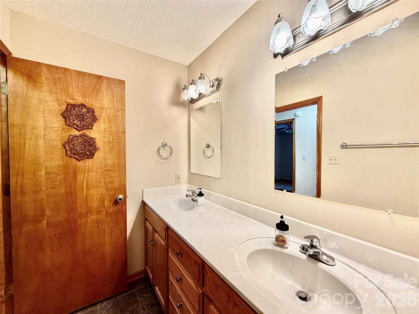 1070 Lucky Lane, Salisbury, NC 28146.  MLS# CAR4371107, YatesRealty ID 14201. 