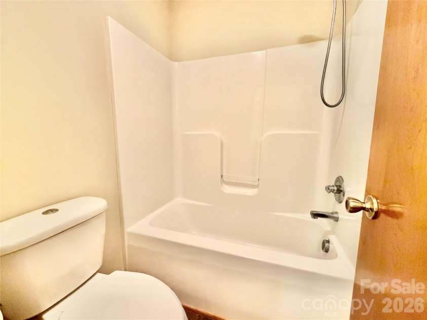 1070 Lucky Lane, Salisbury, NC 28146.  MLS# CAR4371107, YatesRealty ID 14201. 