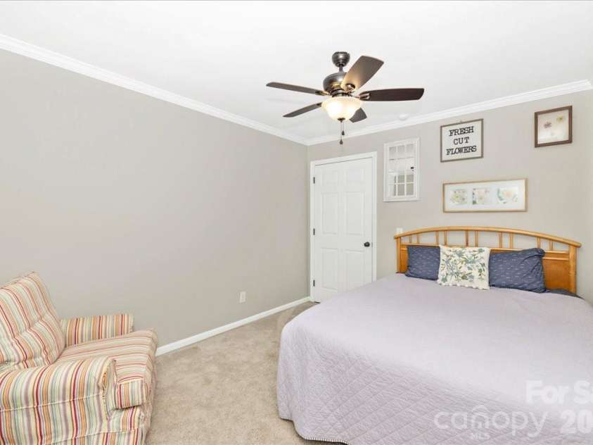 3218 Broadhurst Lane, Clover, SC 29710.  MLS# CAR4351560, YatesRealty ID 14202.  3rd Bedroom