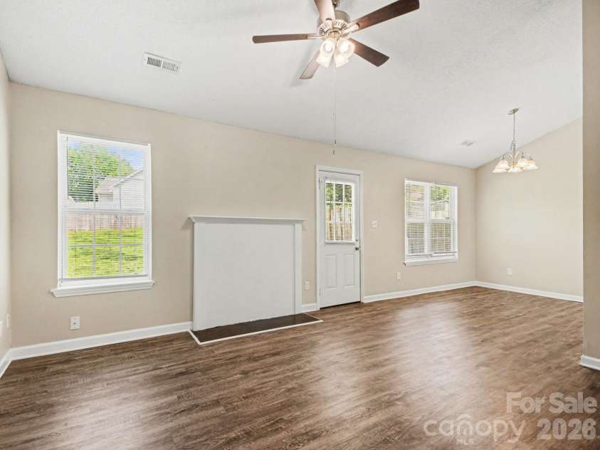 3744 Capps Hill Drive, Charlotte, NC 28216.  MLS# CAR4371756, YatesRealty ID 14203. 
