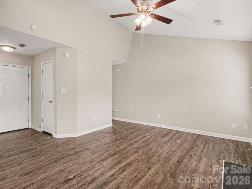 3744 Capps Hill Drive, Charlotte, NC 28216.  MLS# CAR4371756, YatesRealty ID 14203. 