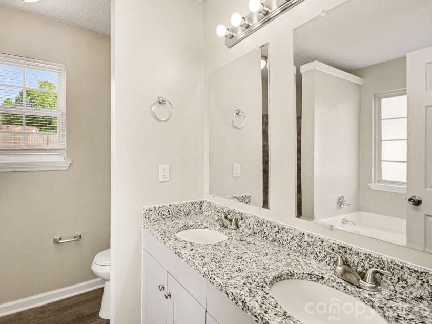 3744 Capps Hill Drive, Charlotte, NC 28216.  MLS# CAR4371756, YatesRealty ID 14203. 