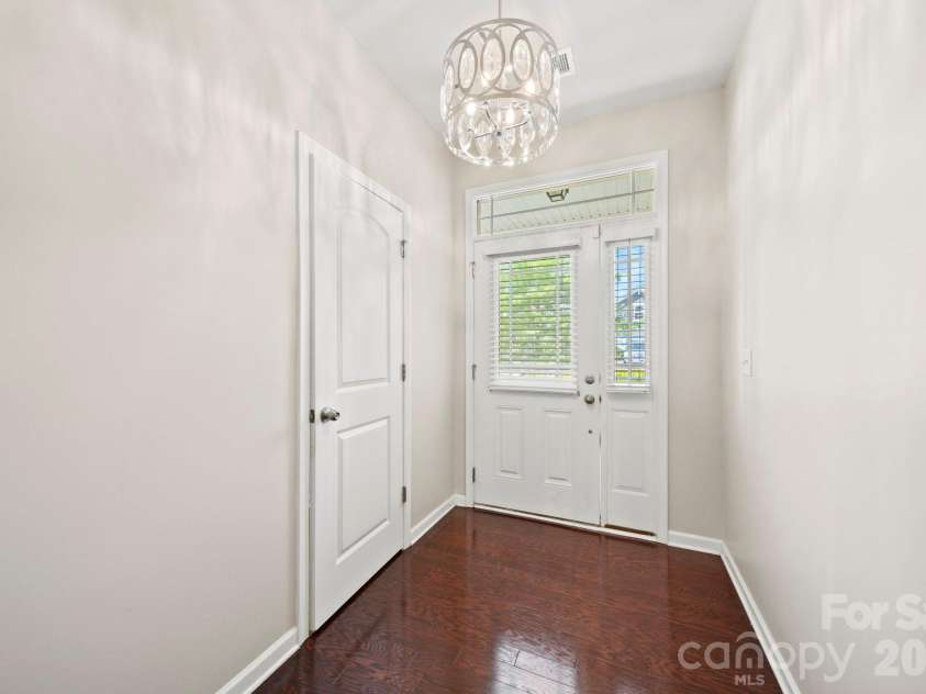 1406 Kings Grove Drive, York, SC 29745.  MLS# CAR4370887, YatesRealty ID 14205. 