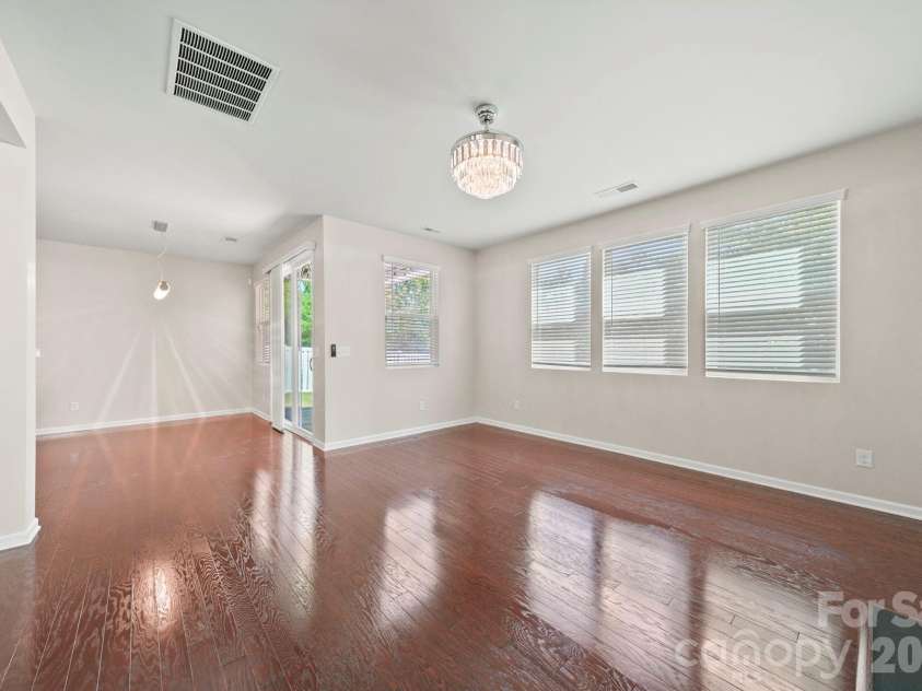 1406 Kings Grove Drive, York, SC 29745.  MLS# CAR4370887, YatesRealty ID 14205. 