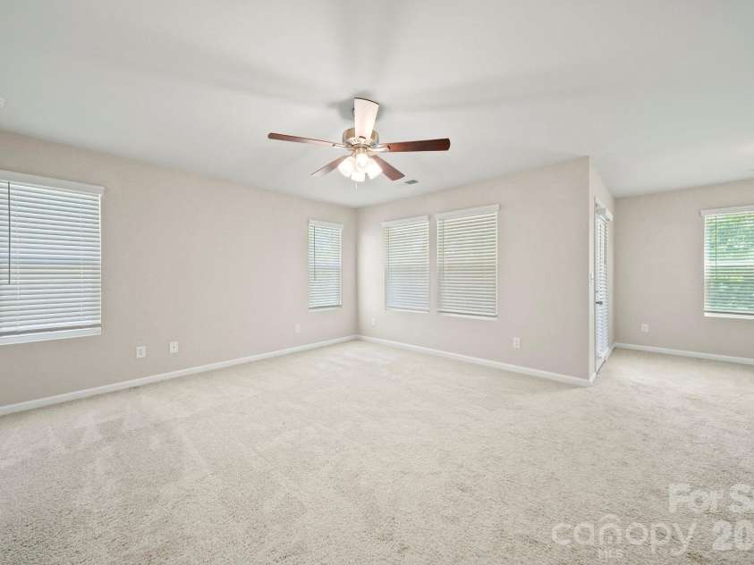 1406 Kings Grove Drive, York, SC 29745.  MLS# CAR4370887, YatesRealty ID 14205. 