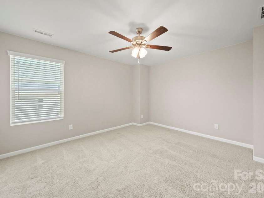 1406 Kings Grove Drive, York, SC 29745.  MLS# CAR4370887, YatesRealty ID 14205. 