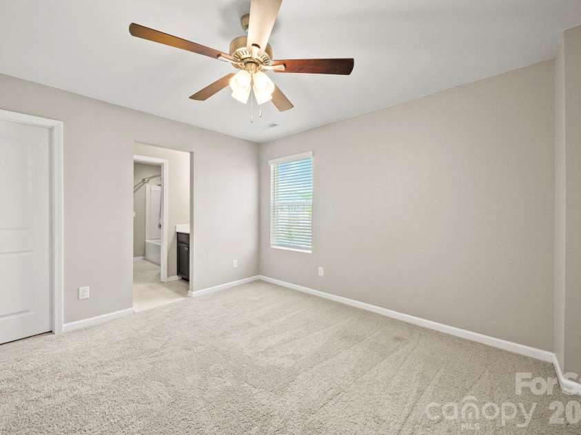 1406 Kings Grove Drive, York, SC 29745.  MLS# CAR4370887, YatesRealty ID 14205. 