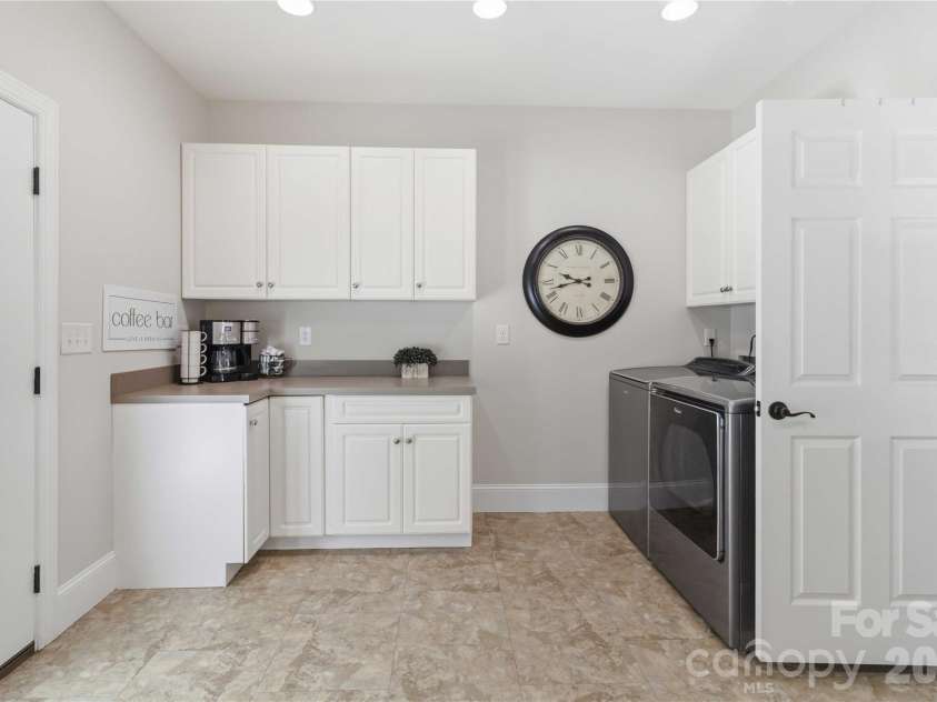 1849 Lillian Lane, Fort Mill, SC 29708.  MLS# CAR4372322, YatesRealty ID 14207. 