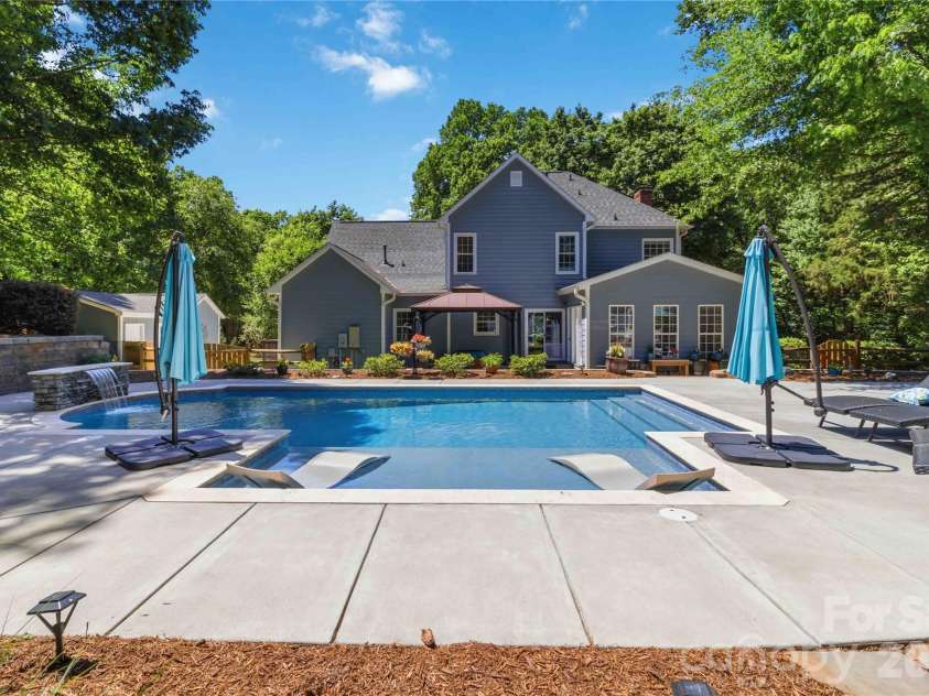 1849 Lillian Lane, Fort Mill, SC 29708.  MLS# CAR4372322, YatesRealty ID 14207. 