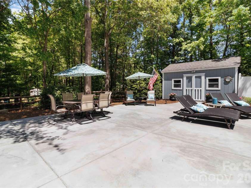 1849 Lillian Lane, Fort Mill, SC 29708.  MLS# CAR4372322, YatesRealty ID 14207. 