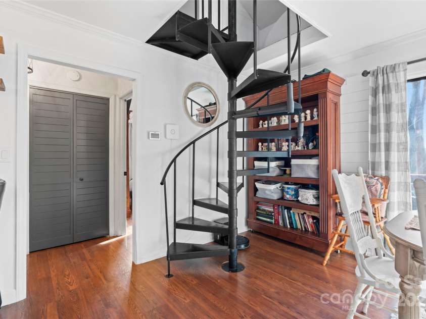 693 Emerald Shores Road, Mount Gilead, NC 27306.  MLS# CAR4225692, YatesRealty ID 14207. 