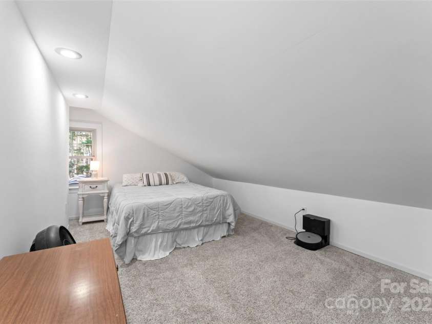 693 Emerald Shores Road, Mount Gilead, NC 27306.  MLS# CAR4225692, YatesRealty ID 14207. 