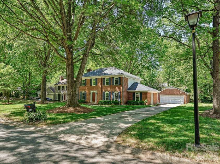 8242 Charles Crawford Drive, Charlotte, NC 28269.  MLS# CAR4371722, YatesRealty ID 14208. 