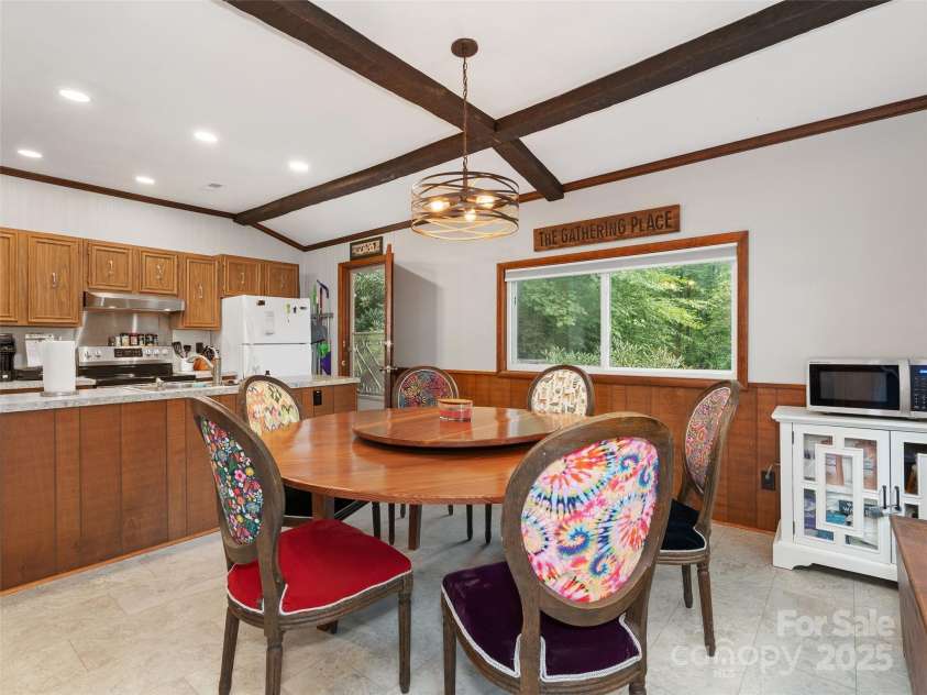 179 Serendipity Cove Road, Hendersonville, NC 28792.  MLS# CAR4237649, YatesRealty ID 14209. 