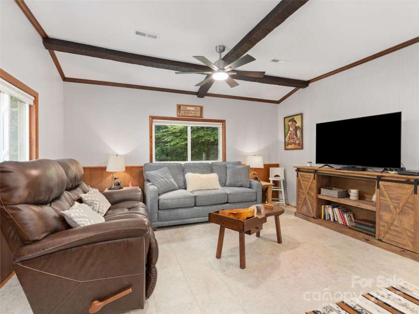 179 Serendipity Cove Road, Hendersonville, NC 28792.  MLS# CAR4237649, YatesRealty ID 14209. 