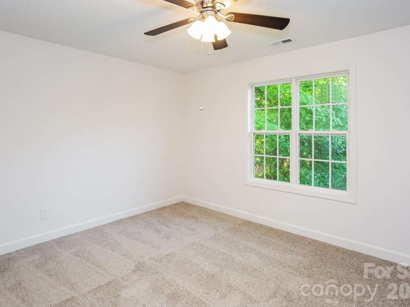 2011 Samantha Drive, Kannapolis, NC 28083.  MLS# CAR4370123, YatesRealty ID 14209. 