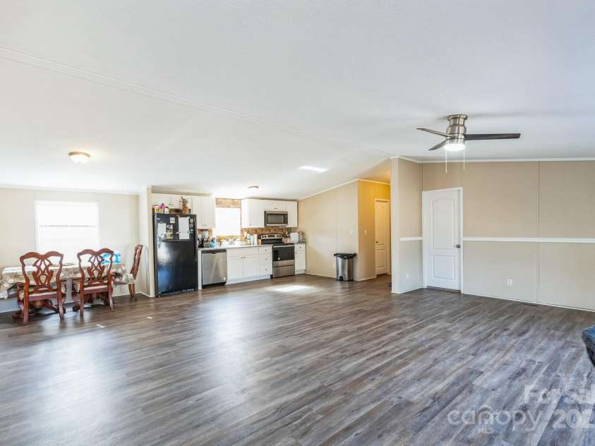 157 Amarilla Road, Fairmont, NC 28340.  MLS# CAR4223757, YatesRealty ID 1421. 